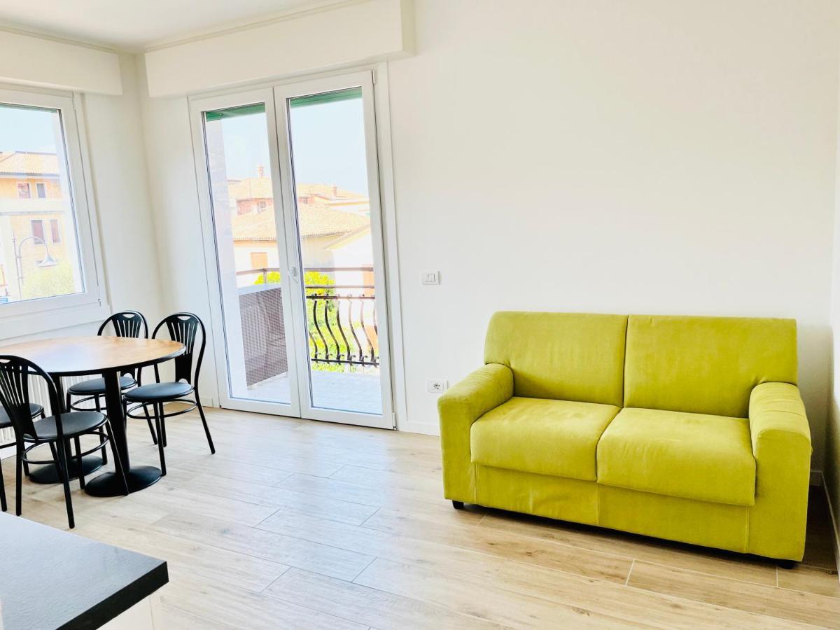 Berengario Suites Torri Del Benaco Exterior photo