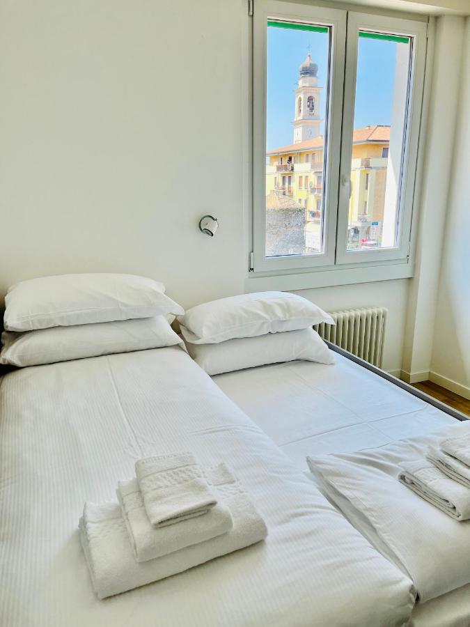 Berengario Suites Torri Del Benaco Exterior photo
