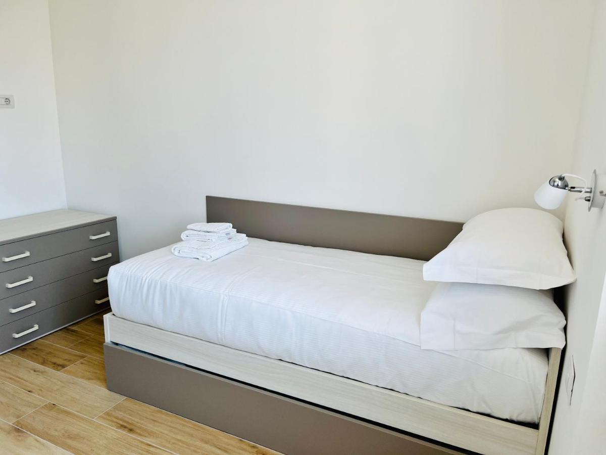 Berengario Suites Torri Del Benaco Exterior photo